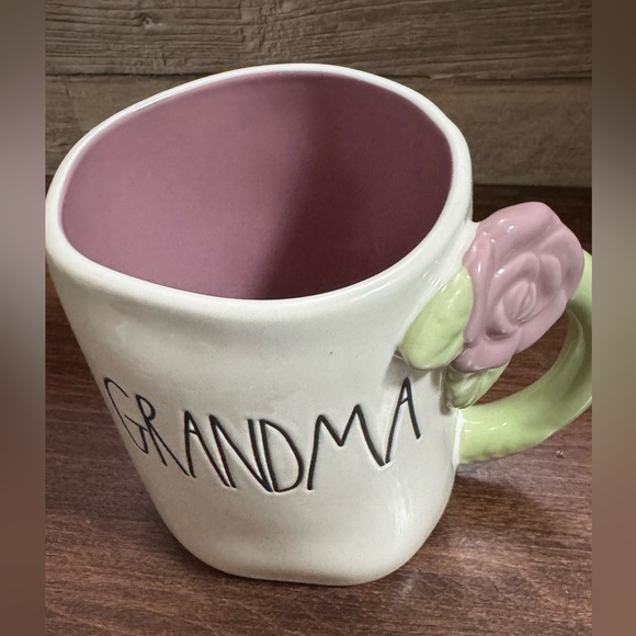 Rae Dunn By Magenta Grandma with flower Handle 🌸 Ceramic Mug - NEW - Picture 3 of 5
